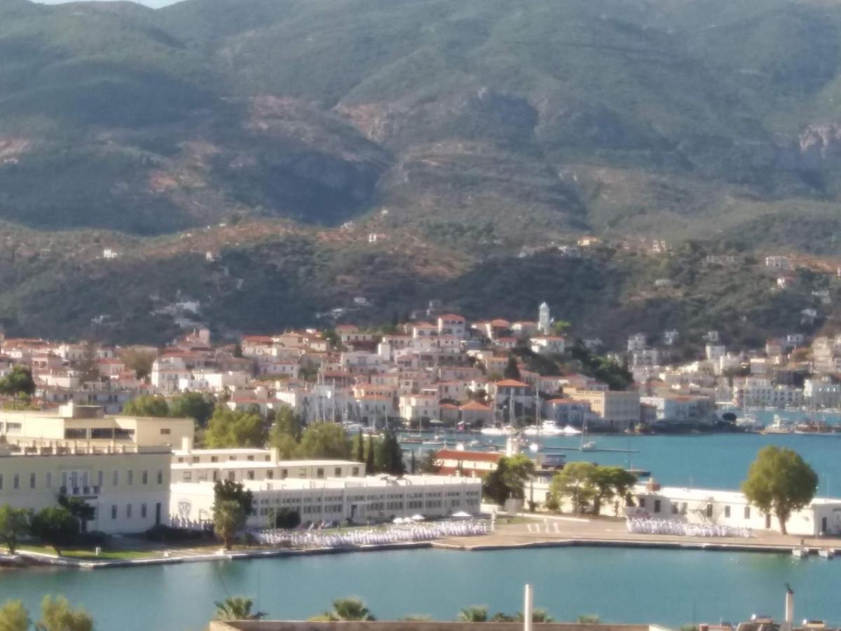 Forest & Sea Apartment Poros Town Екстер'єр фото
